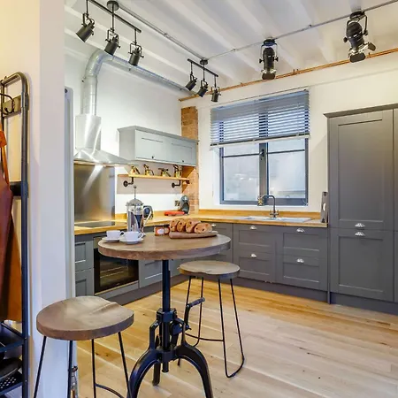 Vakantiehuis 3 Bed In 86490