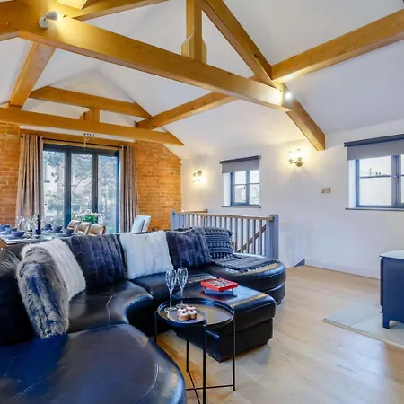 بيت للعطل 3 Bed In Oc-86490